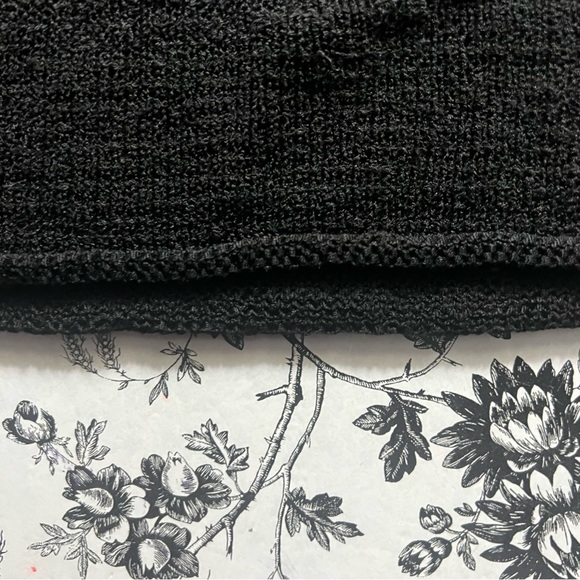 Brooks Brothers Silk Blend Black Sweater - Picture 7 of 7